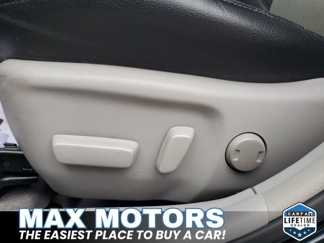 2017 Toyota Camry Hybrid LE