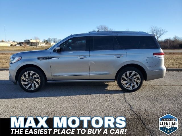 2023 Lincoln Navigator Reserve
