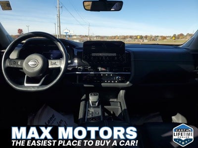 2023 Nissan Pathfinder Platinum