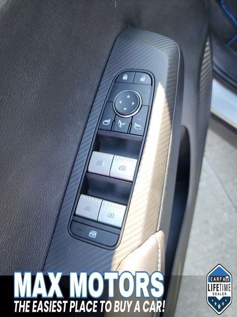 2023 Mitsubishi Outlander PHEV SE