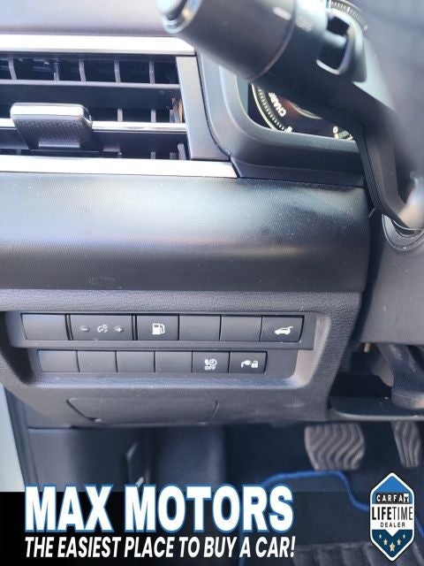 2023 Mitsubishi Outlander PHEV SE