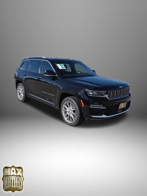 2022 Jeep Grand Cherokee Summit