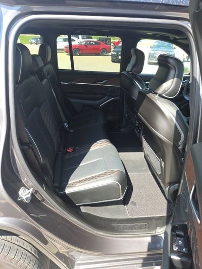 2024 Jeep Grand Cherokee Summit
