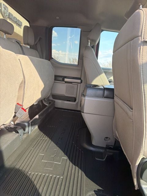 2022 Ford F-350SD XLT DRW