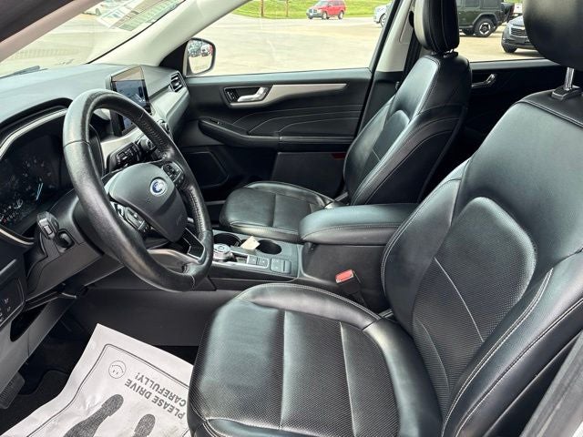 2021 Ford Escape SEL