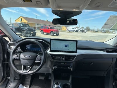 2025 Ford Escape Platinum