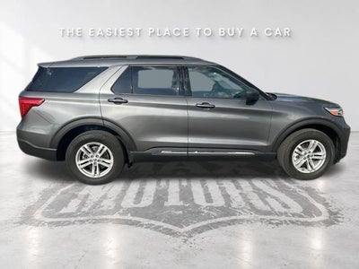 2023 Ford Explorer XLT 4WD