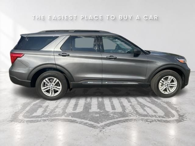 2023 Ford Explorer XLT 4WD