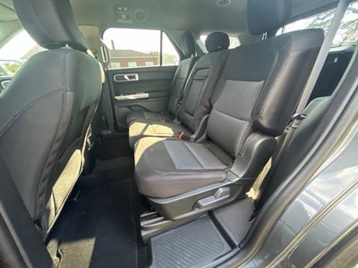 2023 Ford Explorer XLT 4WD