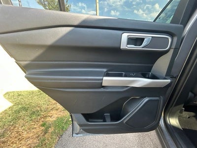 2023 Ford Explorer XLT 4WD