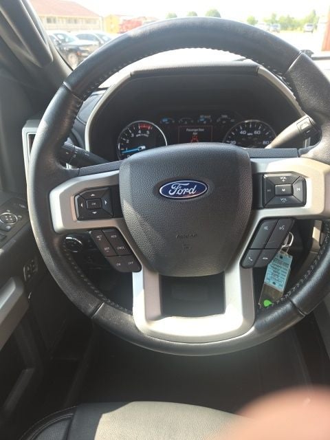 2022 Ford F-250SD Lariat