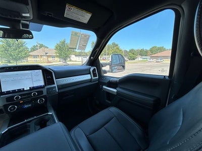 2022 Ford F-250SD Lariat