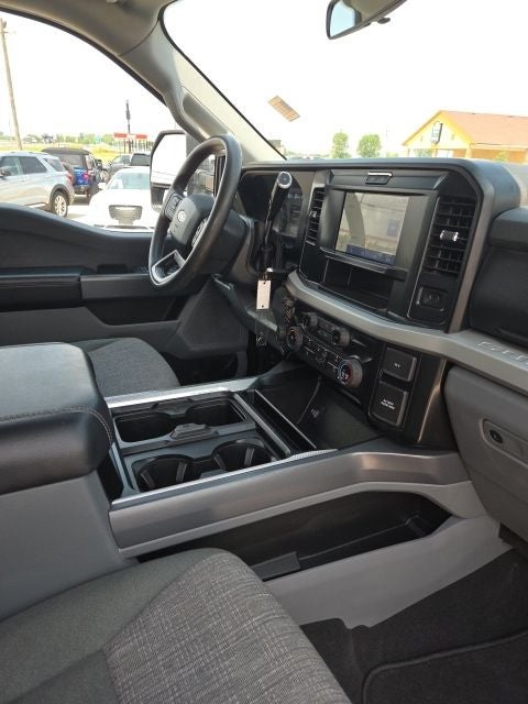 2025 Ford F-250SD XLT