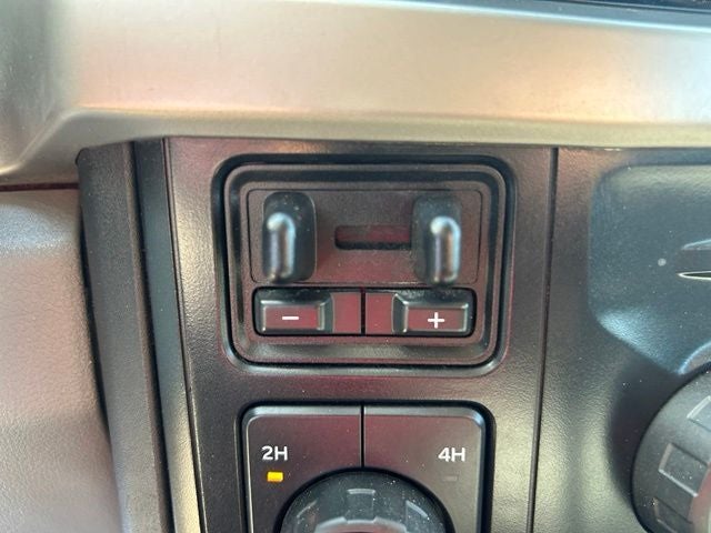 2024 Ford F-250SD XL 4WD 6.8 V8
