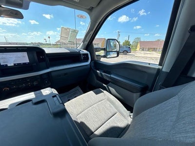 2024 Ford F-250SD XL 4WD 6.8 V8