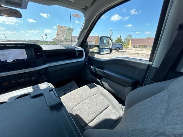 2024 Ford F-250SD XL 4WD 6.8 V8