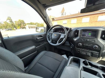 2025 Chevrolet Silverado 1500 Custom 4WD