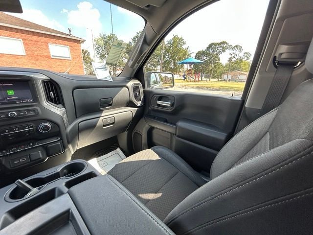 2025 Chevrolet Silverado 1500 Custom 4WD