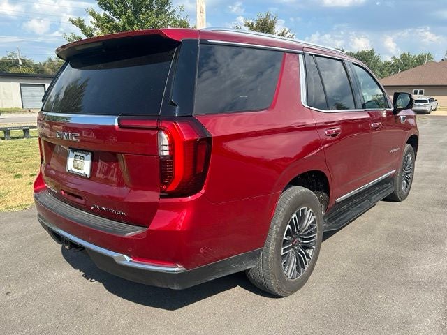 2025 GMC Yukon Elevation