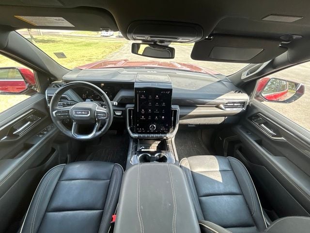 2025 GMC Yukon Elevation