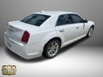 2020 Chrysler 300 Touring