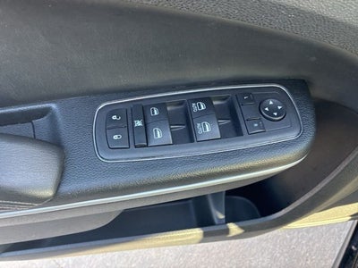 2023 Chrysler 300 Touring