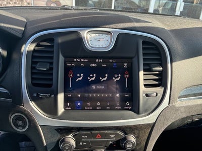 2023 Chrysler 300 Touring