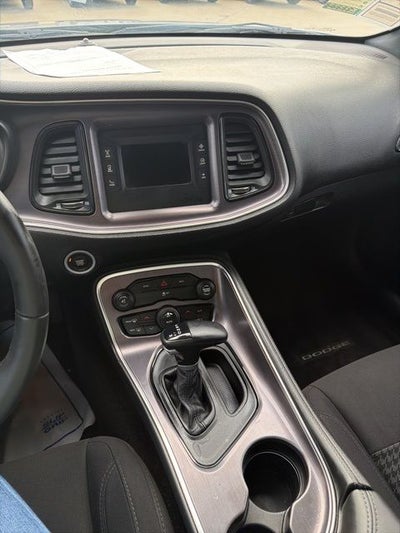 2016 Dodge Challenger SXT