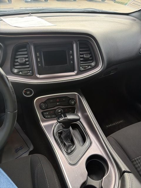 2016 Dodge Challenger SXT