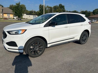 2022 Ford Edge SE