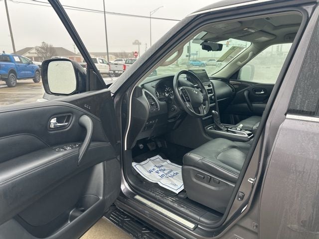 2024 INFINITI QX80 LUXE