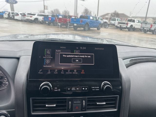 2024 INFINITI QX80 LUXE