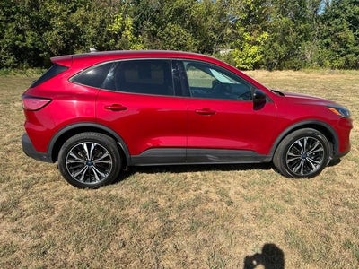 2021 Ford Escape SE
