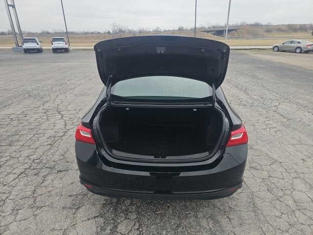 2024 Chevrolet Malibu LS