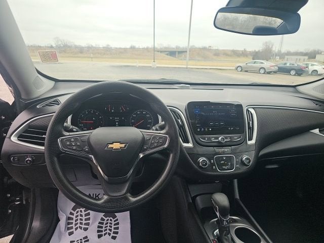 2024 Chevrolet Malibu LS