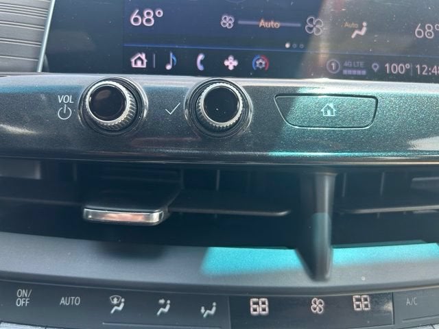 2022 Cadillac CT4 Premium Luxury