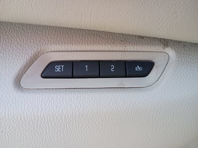 2015 Cadillac Escalade Luxury