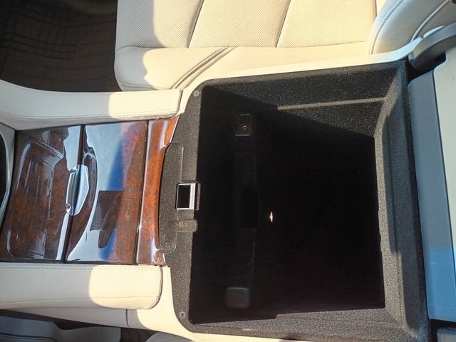 2015 Cadillac Escalade Luxury