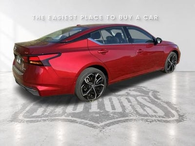 2023 Nissan Altima 2.5 SR