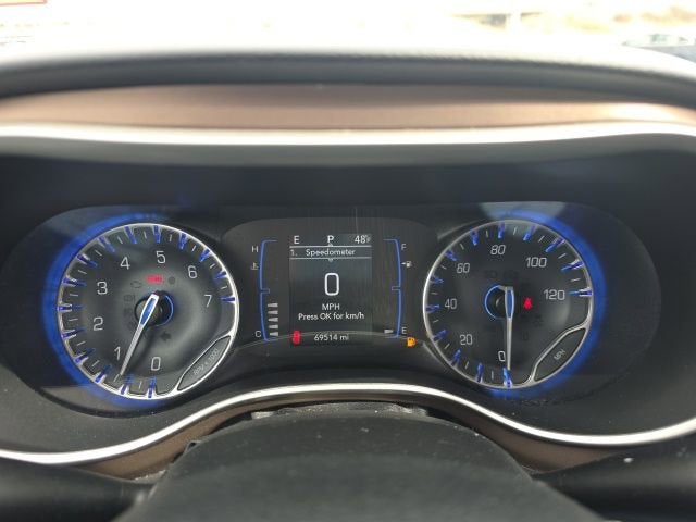 2022 Chrysler Voyager LX