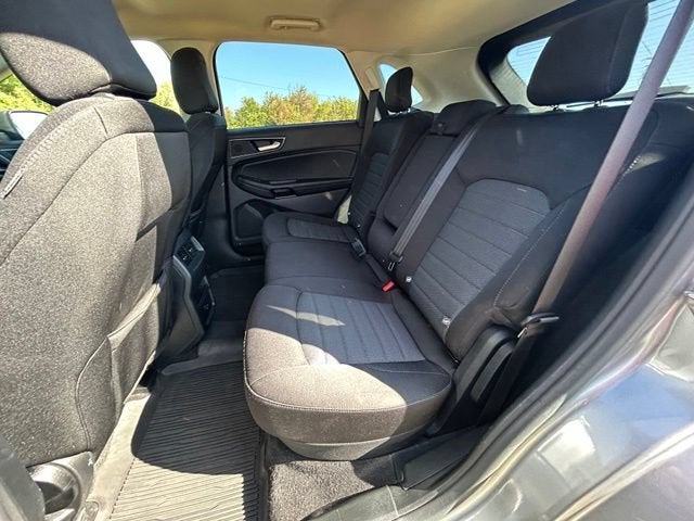 2021 Ford Edge SE