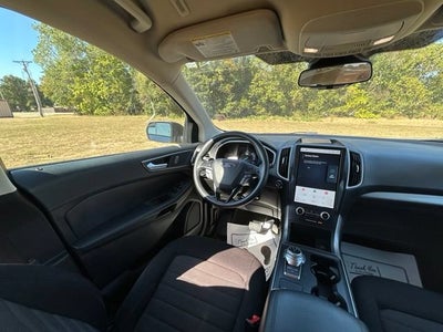 2021 Ford Edge SE