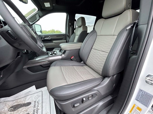 2026 Chevrolet Silverado 2500 HD ZR2 - Photo 34