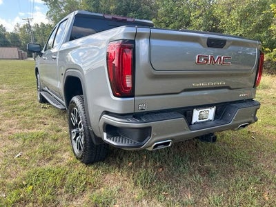 2025 GMC Sierra 1500 AT4