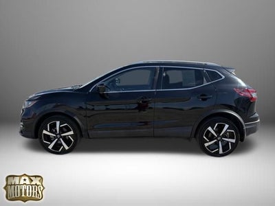 2022 Nissan Rogue Sport SL