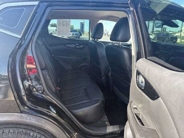 2022 Nissan Rogue Sport SL