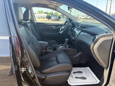 2022 Nissan Rogue Sport SL